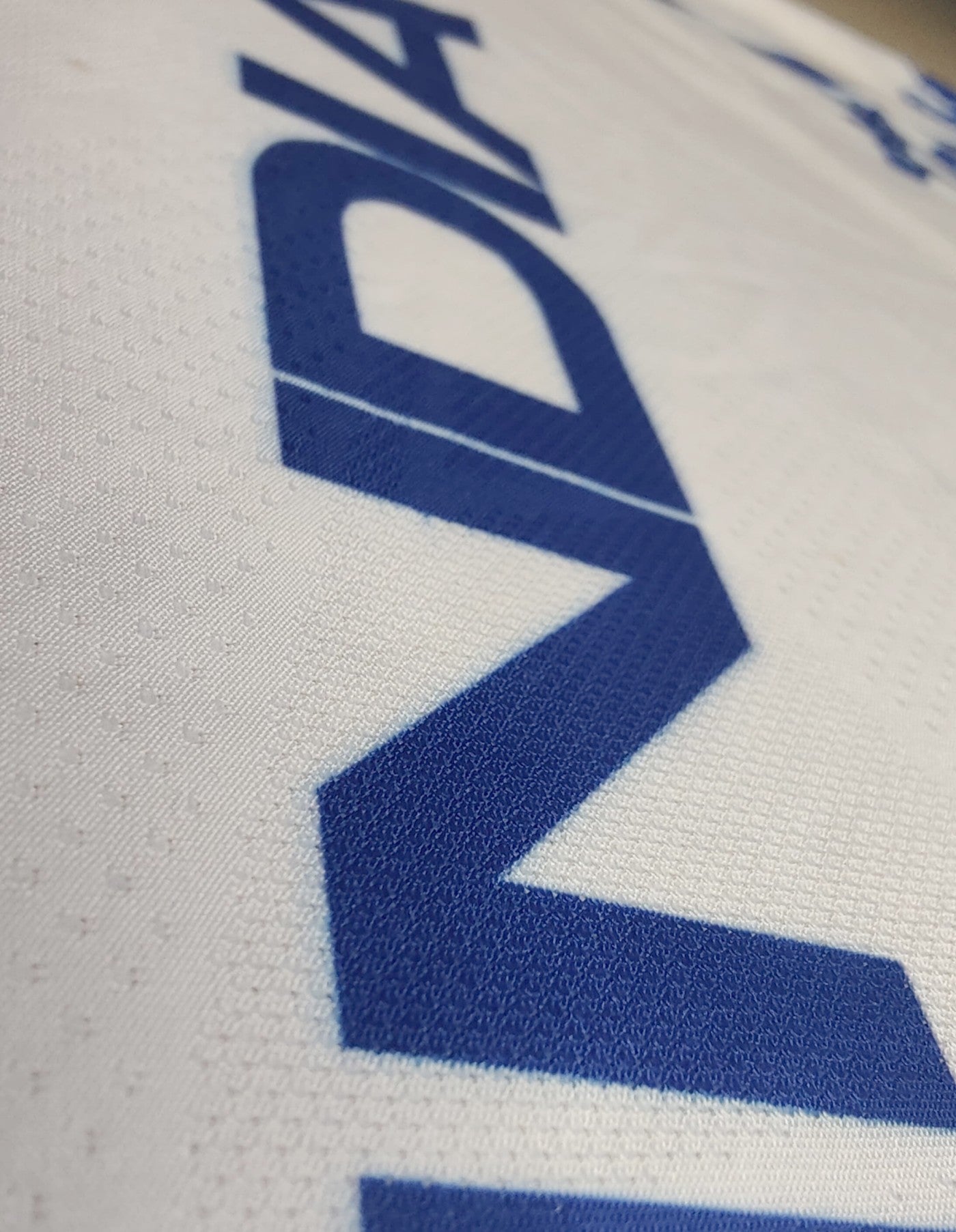 A FIVE DAY AFFAIR REGULAR FIT OFF-WHITE JERSEY