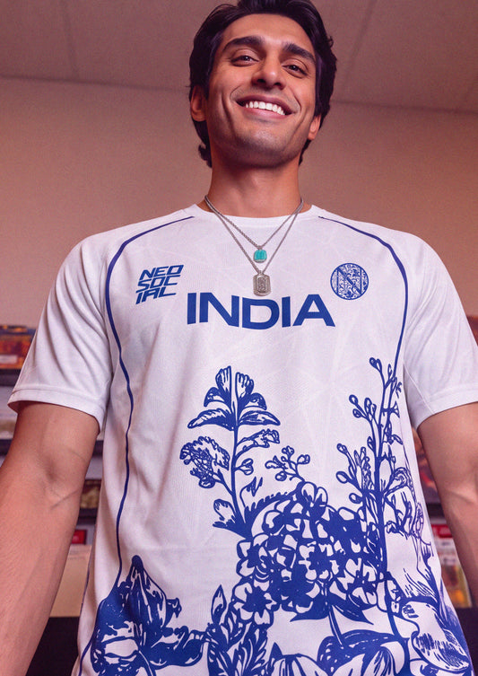 A FIVE DAY AFFAIR – REGULAR RAGLAN FIT(JACQUARD) |BRIGHT WHITE ]