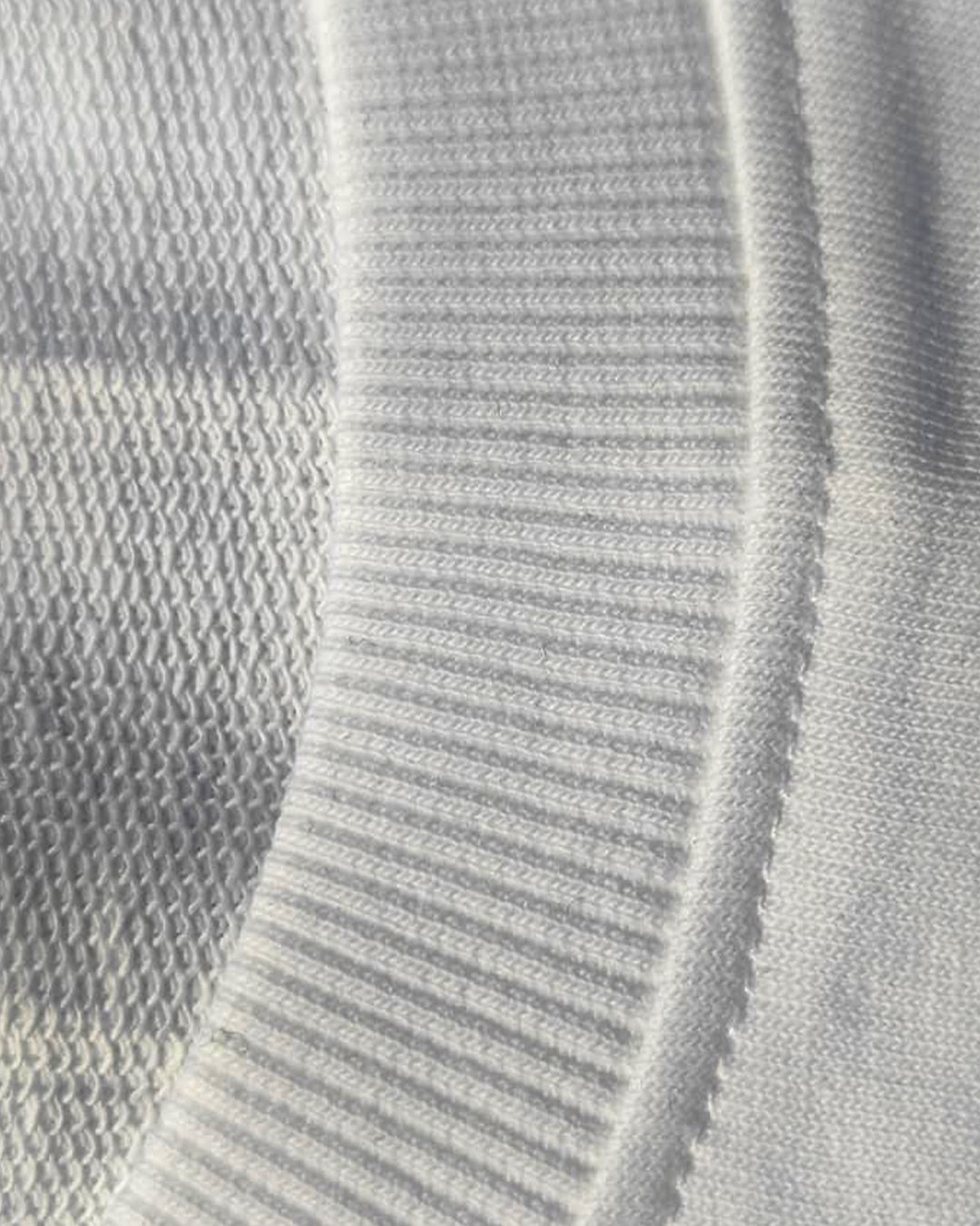 NAADAN DARINDEY ON CONTINENTAL GT EDITION UNISEX